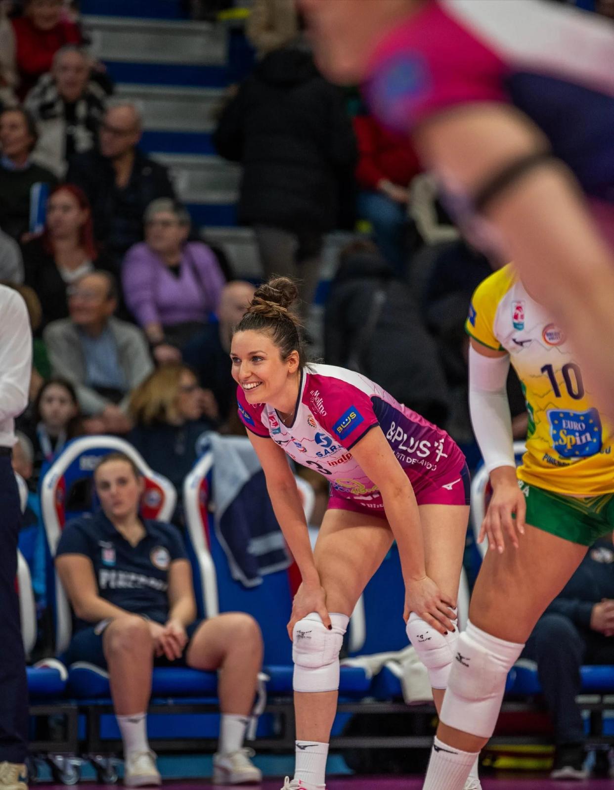 意大利女队在点球战中胜出