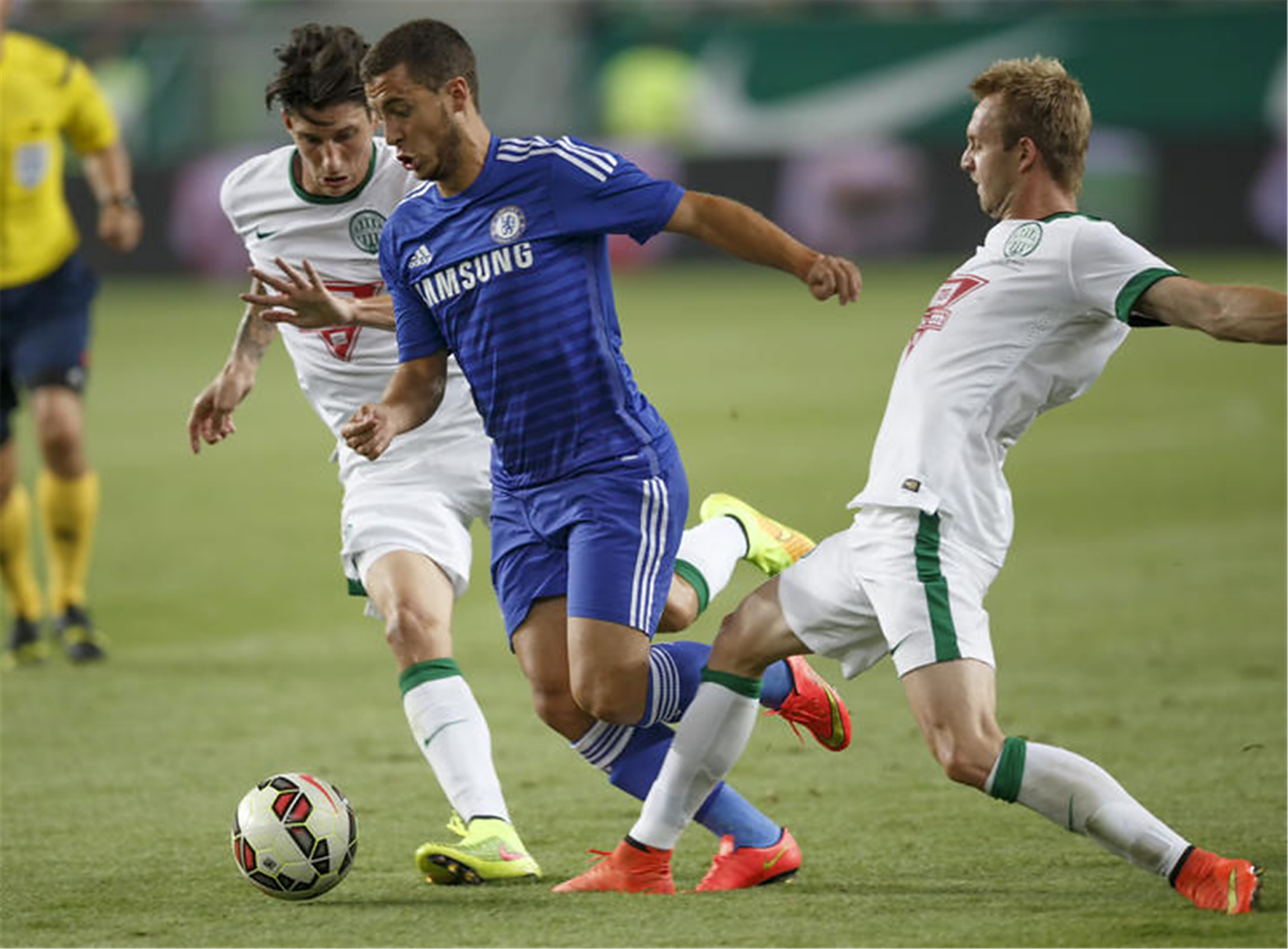 匈牙利队战胜冰岛队晋级四强