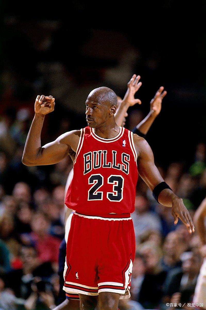 开云APP-篮球巨星再次舞起战靴,谁能阻挡?的简单介绍