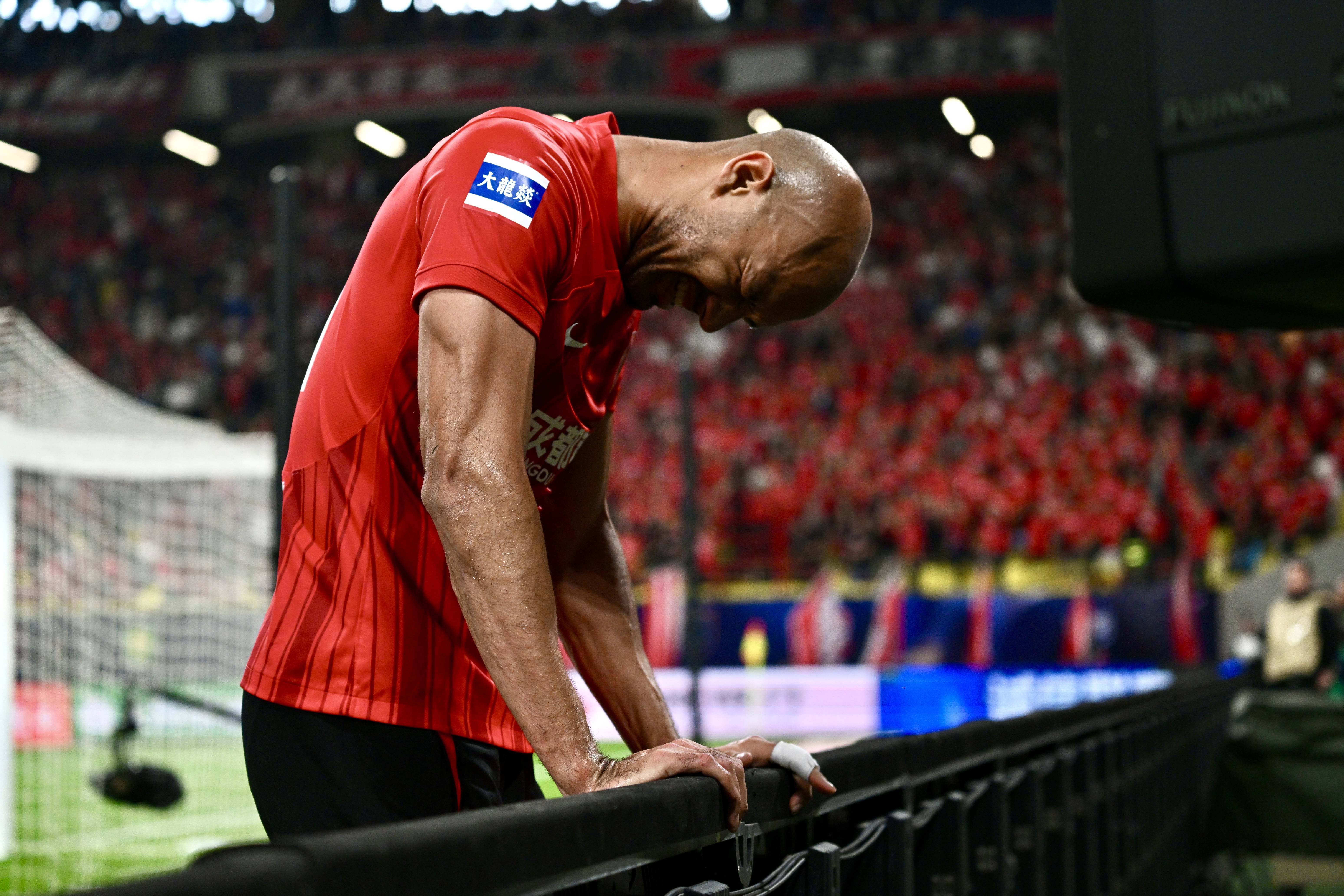 开云sport-国际米兰球员染红禁赛下一场关键大战