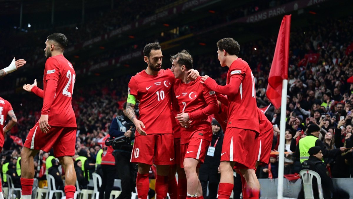 包含欧洲之巅争霸赛场,壮士绝不退缩的词条 包含欧洲之巅争霸赛场,壮士绝不退缩的词条