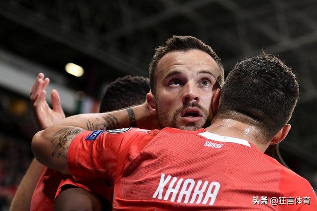 瑞士队员扭伤膝盖，或将影响欧预赛