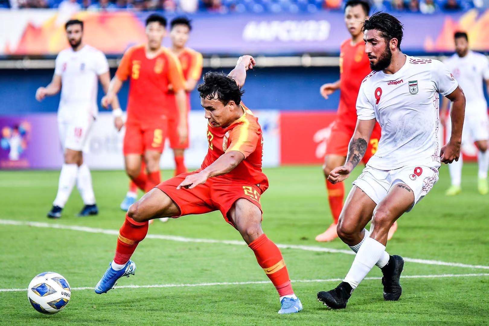 关于香港南华队不敌贝尔格莱德红星:中国足球走向国际化的信息 关于香港南华队不敌贝尔格莱德红星:中国足球走向国际化的信息