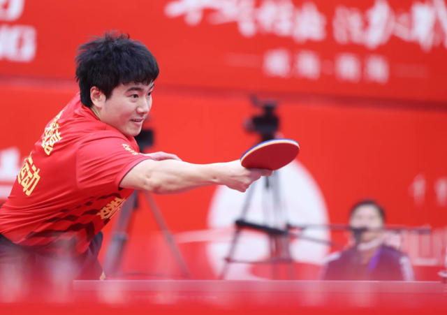 法国队轻取葡萄牙队，梁靖崑刷新纪录