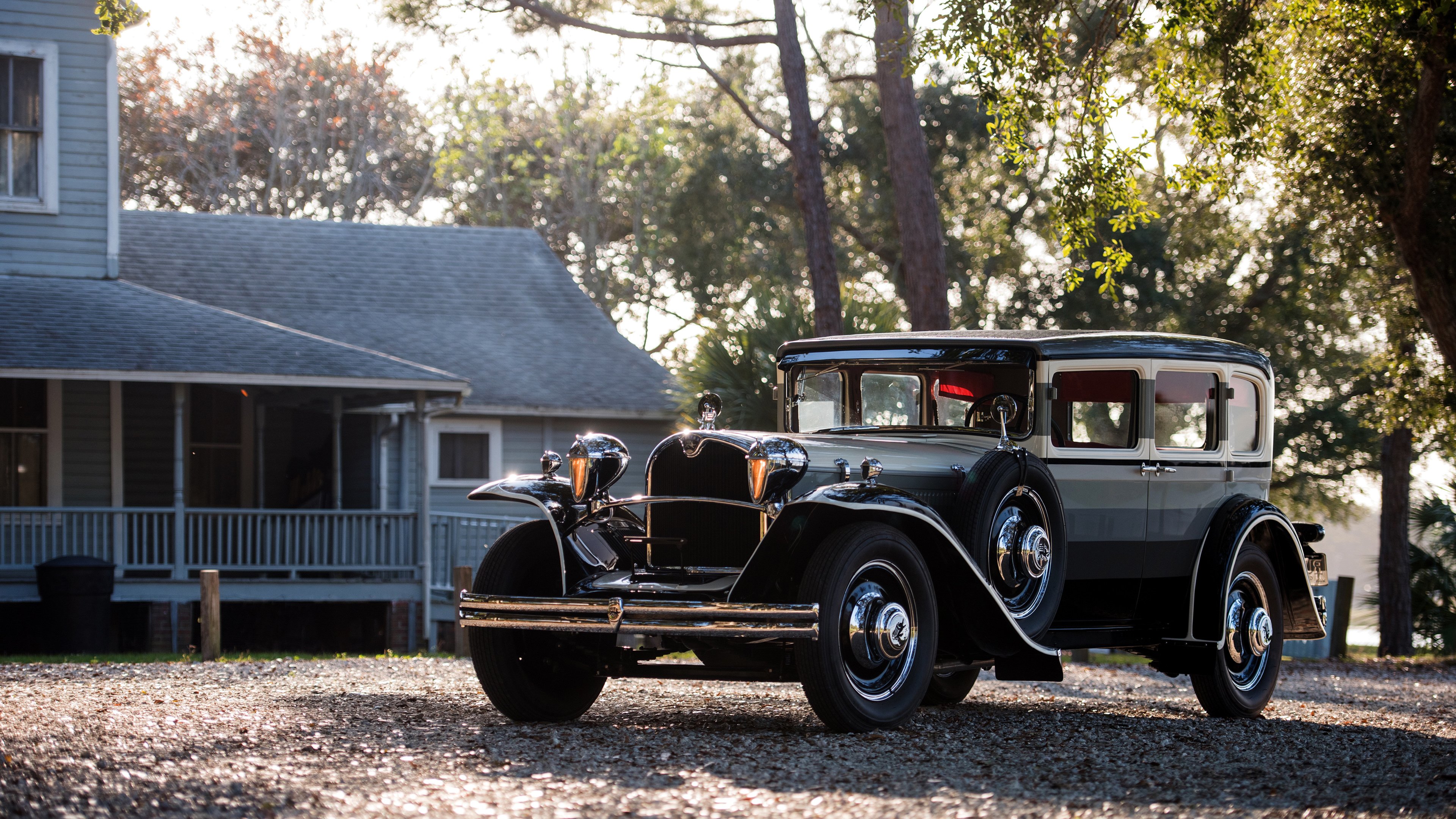 烽火高原上的独舞者，爱德华兹用血性与狡黠雕刻关键先生王冠