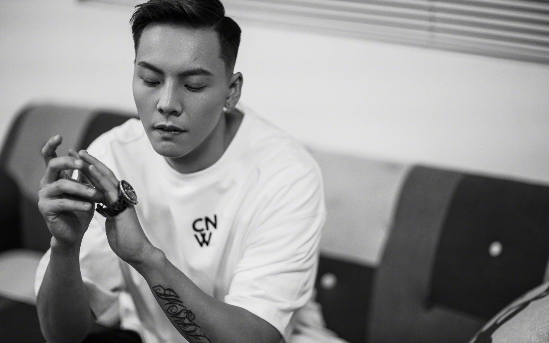 开云体育-加勒比海风遇见地中海浪，阿什拉夫钢铁之躯铸就的胜负回合