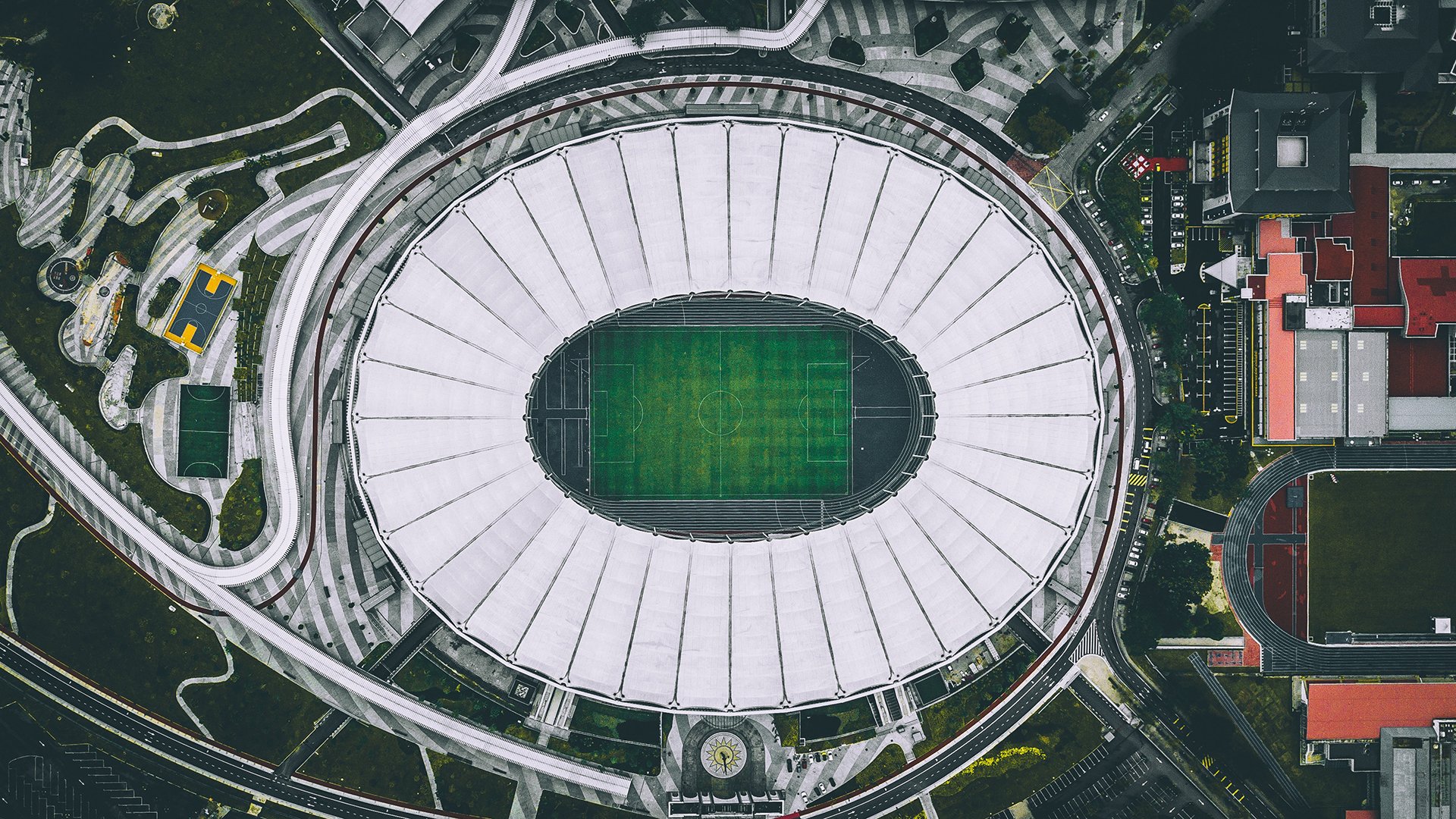 2026世界杯F组,乌拉圭风暴横扫智利,C罗以神迹定义不灭传奇
